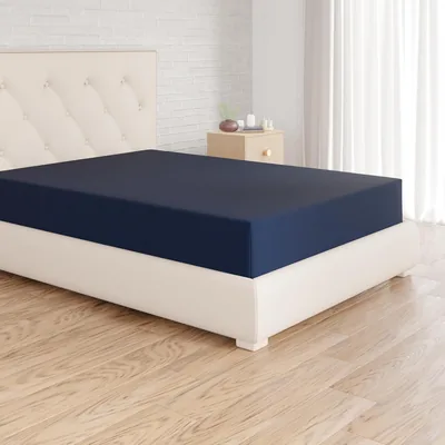 Housse de matelas ajustée Amazon Basics, 140 x 200 x 30 cm, Microfibre polyester pour matelas épais jusqu'à 30 cm, Bleu marine