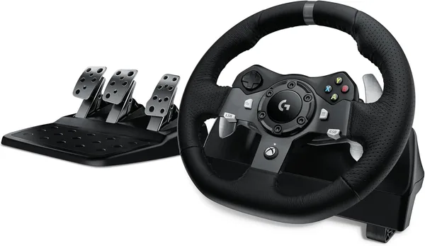 Logitech G920 Driving Force Racing Wheel and Floor Pedals