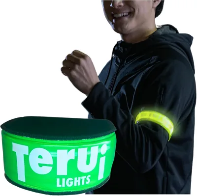 TERUI ランニングライト アームバンド LED 反射板 夜間ウォーキング用 150時間持続 | PVC反射材+LED発光、CR2032電池交換式、約32g軽量、ベルクロ調整、防滴仕様