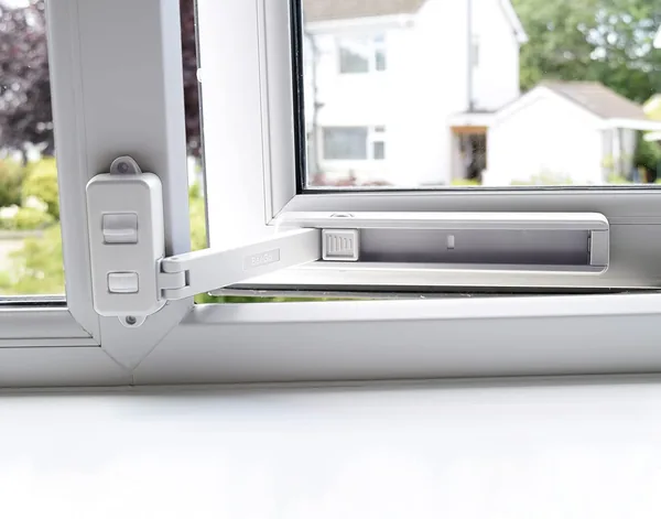 BeeGo Window Restrictor for UPVC Windows