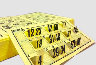 Cartas de Bingo Genéricas 960 Reutilizables - Juego Tradicional para Eventos