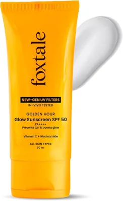 फॉक्सटेल ग्लो सनस्क्रीन SPF 50 PA++++ विटामिन सी & नियासिनमाइड के साथ, इन-विवो टेस्ट किया, संवेदनशील त्वचा के अनुकूल, 100% प्राकृतिक