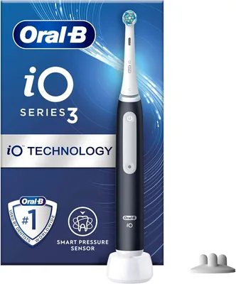 Oral-B iO3S Elektrisk tandenborste, svart, 1 tandenborstehjälla, design av Braun