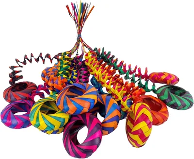 Docenas de Esferas Navideñas Artesanales de Palma para Decoración