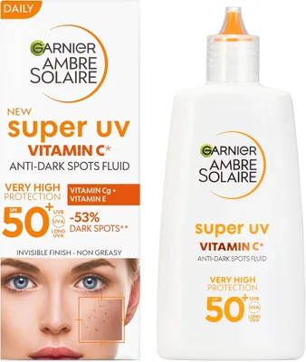 Garnier Ambre Solaire - Fluide Quotidien SPF 50 - Protection contre les UVA/UVB - Résistant aux Taches - Enriché avec Vitamine C - 44% de Réduction