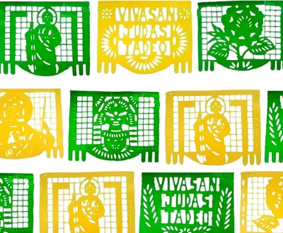 Decoración de Papel Picado San Judas Tadeo (Plástico) - Decoración San Juditas - Tiras VERDE CON AMARILLO (10 Tiras 5 MTS)