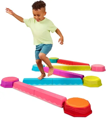B. toys Balance Beam Set - 10 Beams Rainbow