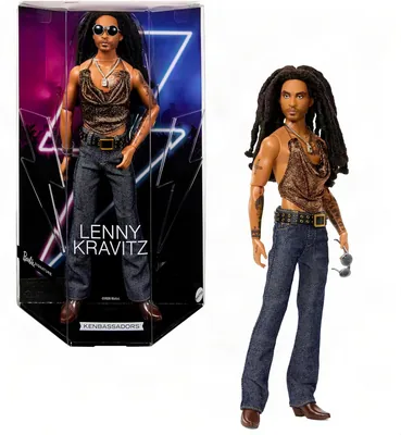 Barbie Signature Muñeco Ken Lenny Kravitz de Colección con Vestido de Moda, Accesorios de Rockstar y Base de Exhibición