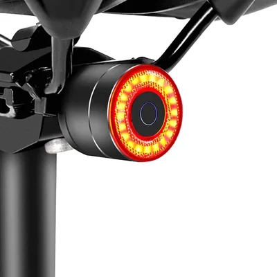 Monkey Home Smart Fahrradrücklicht mit Bremsblitzfunktion, Auto Ein-/Ausschalten, USB-C Ladeanschluss, 100lm, Schwarz