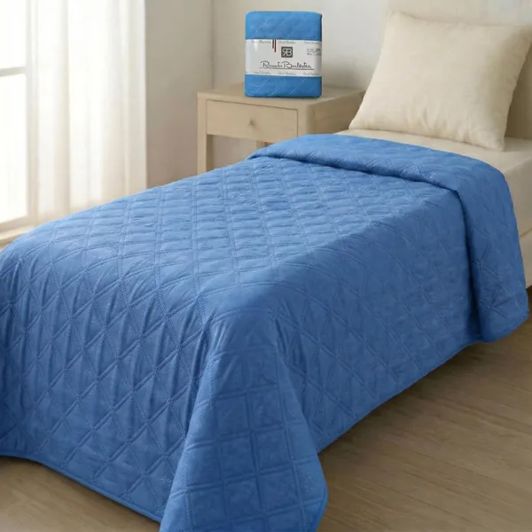 o-day Renato Balestra Single Spring Bed Quilt, Solid Colour, Lightweight Single Polyester Quilt, 170 x 255 cm