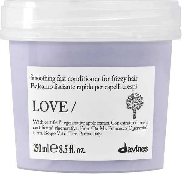 Davines LOVE Smoothing Condizionatore per Capelli Ribelli - Risultato Rapido, Frizzante e Dritto - Ideale per una Chioma Lisa e Ordinata