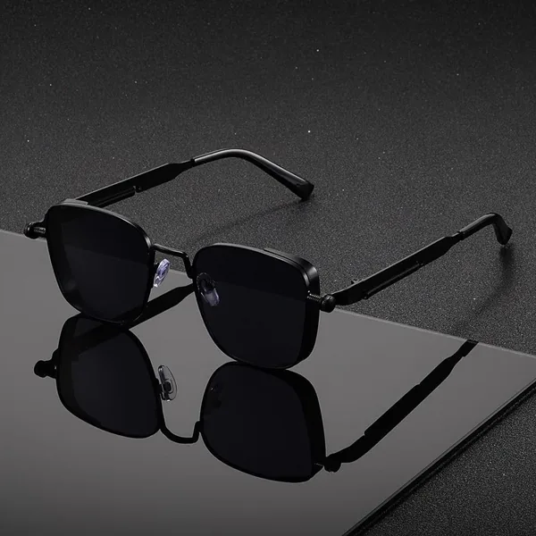 1 Pair of Fashionable Retro Metal Sunglasses for Men and Women