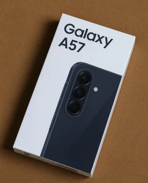 Samsung Galaxy A57 128Go Bleu foncé 6.7" (8 Go) 5G Modèle UE Android (SM-A576BDBBEUE) - Meilleur Prix