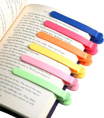 بوكيلا 6 قطع علامات كتابية سيليكون ذكية للقراءة تبقى في مكانها وتتبع أثناء القراءة تصميم فريد جميل لكتاب