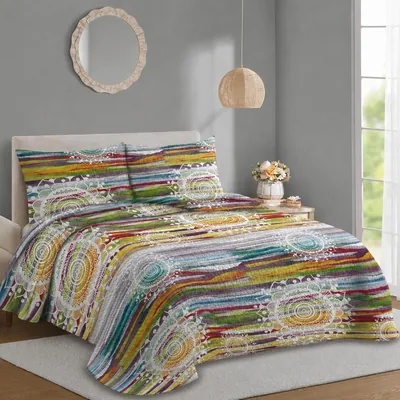 Cubierta de cama acolchada para cama de 150 cm (250 x 260) Impresa para verano y transición - 100% Microfibra - Ligera y transpirable