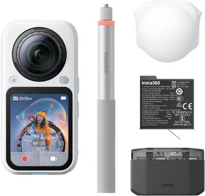 INSTA360 X6 8K Camera Bundle