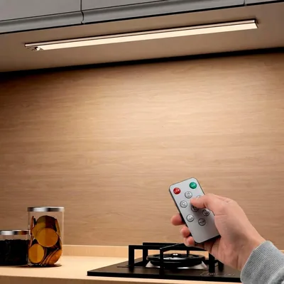 Lámpara de Armario LED Recargable, Sensador de Movimiento y Control Remoto (P,60,1)